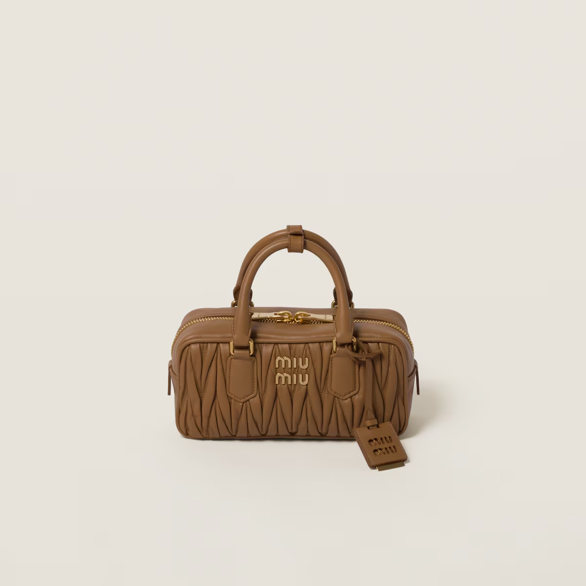 Miu Miu Bolso Arcadie de napa Matelassé
