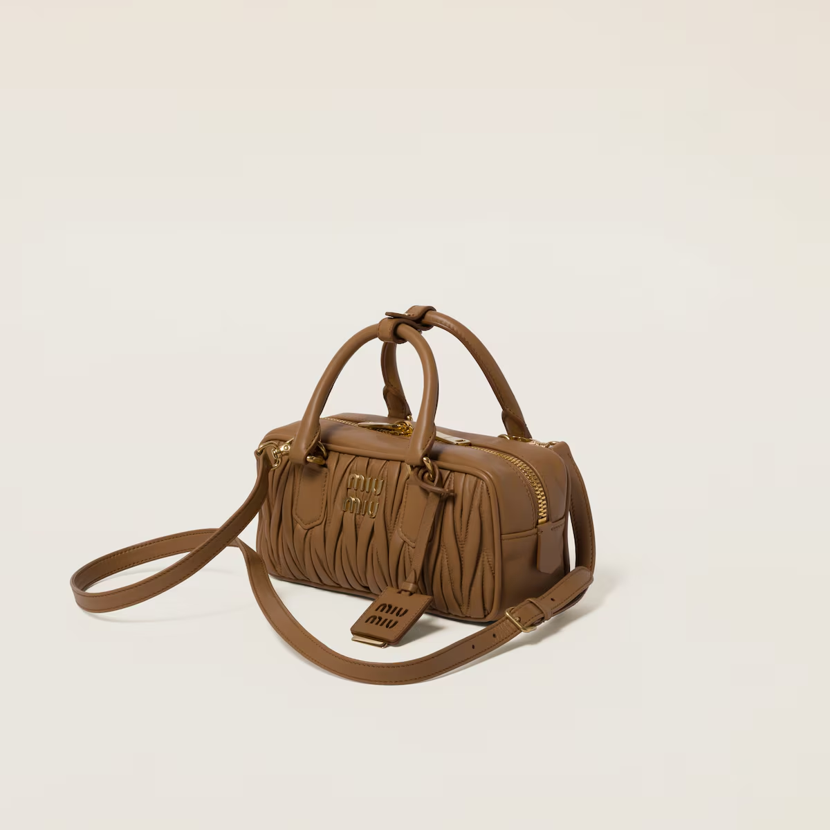Miu Miu Bolso Arcadie de napa Matelassé