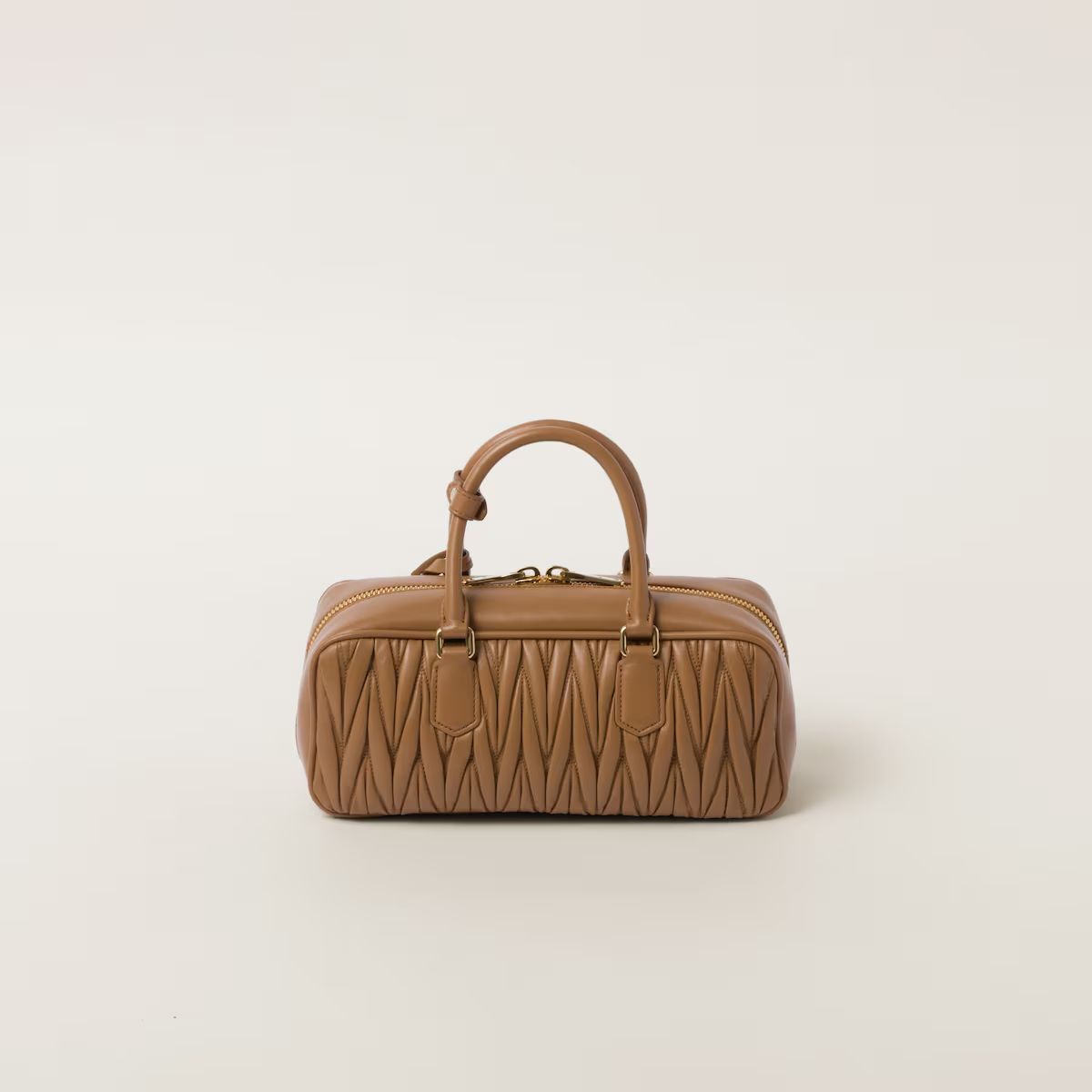 Miu Miu Bolso Arcadie de napa Matelassé