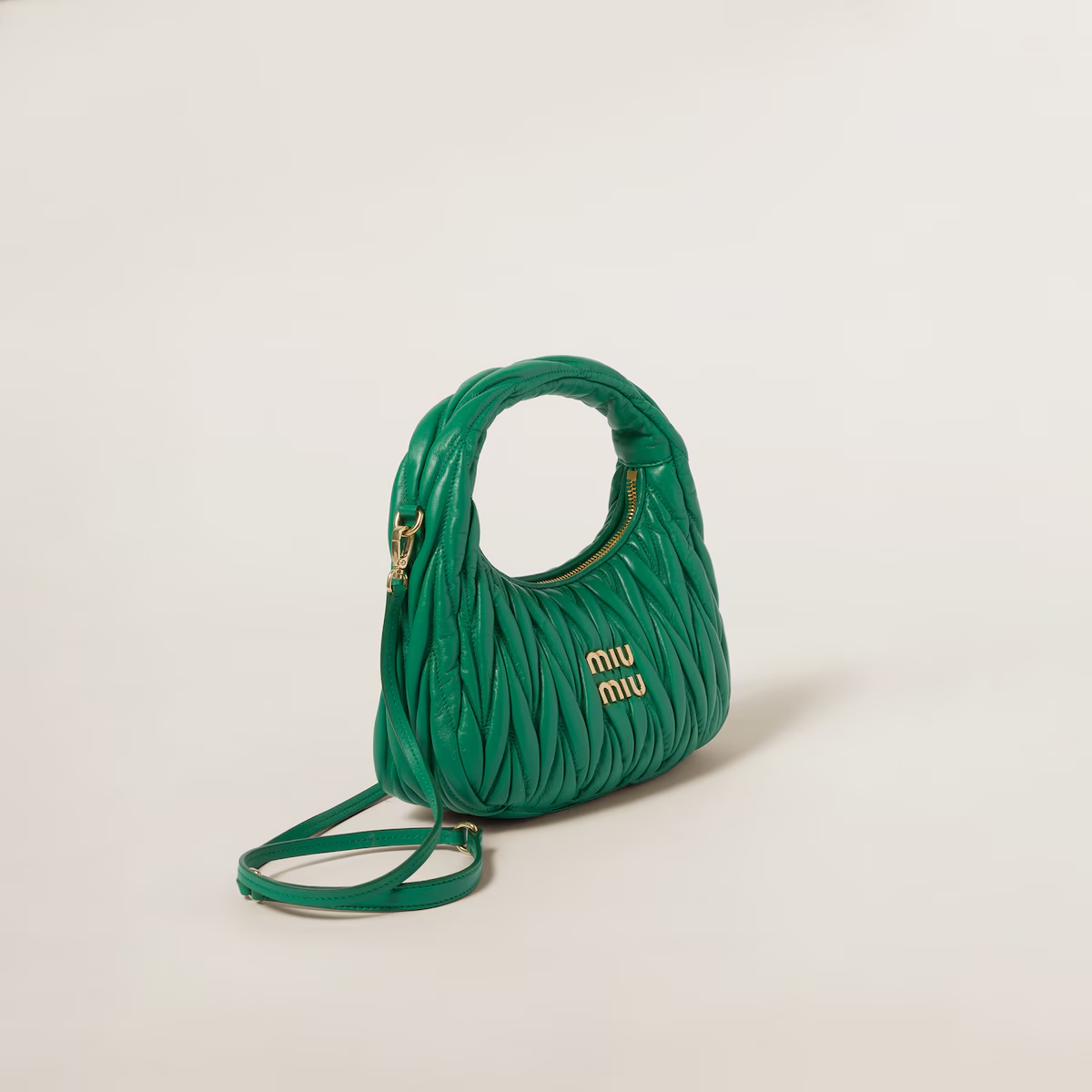 Miu Miu Bolso hobo Wander de napa Matelassé