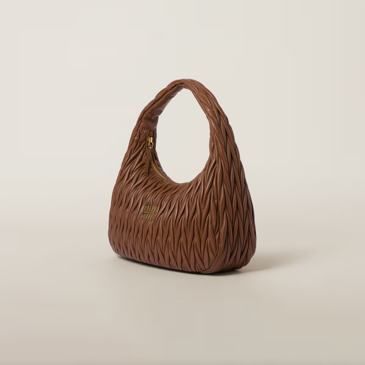 Miu Miu Bolso hobo de napa Matelassé Wander