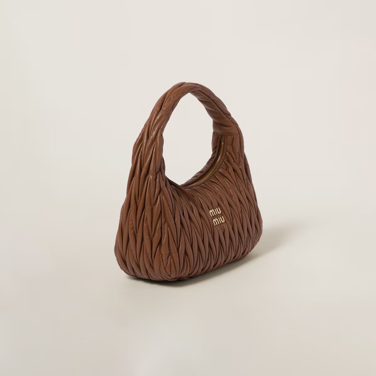 Miu Miu Bolso hobo de napa Matelassé Wander
