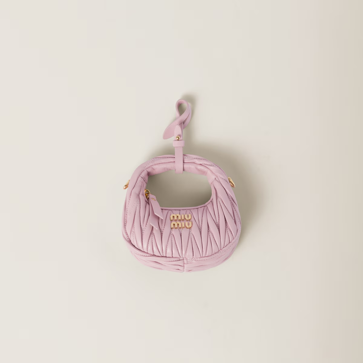 Miu Miu Microbolso hobo de napa Matelassé Wander