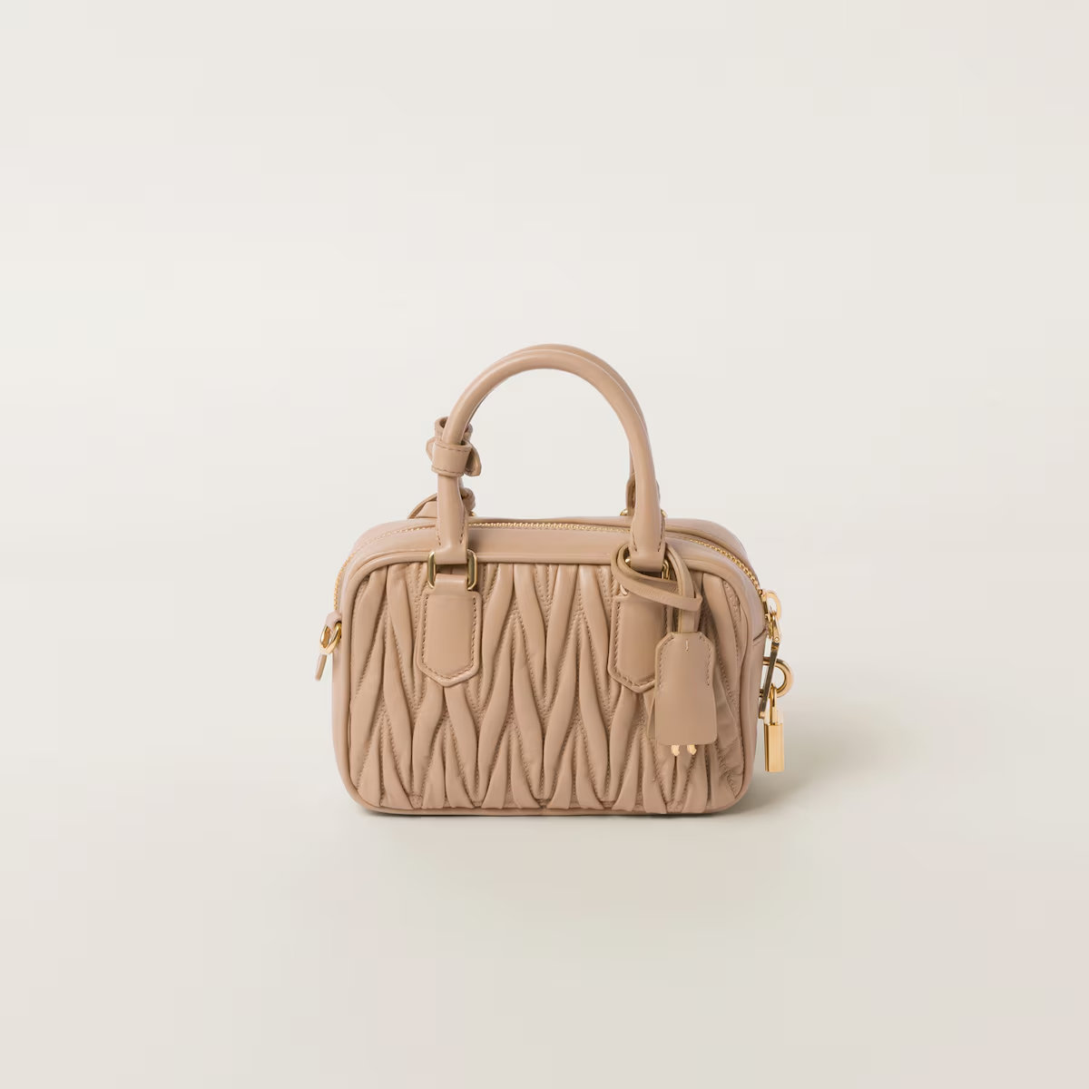 Miu Miu Bolso Arcadie de napa Matelassé