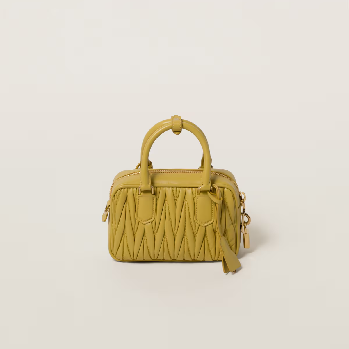 Miu Miu Bolso Arcadie de napa Matelassé