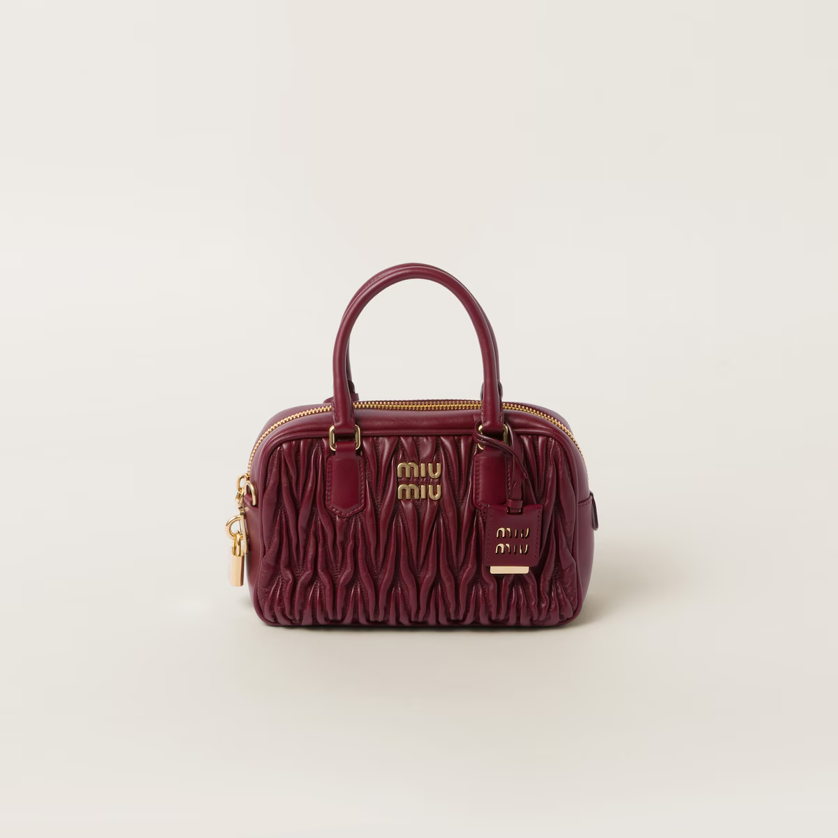 Miu Miu Bolso Arcadie de napa Matelassé