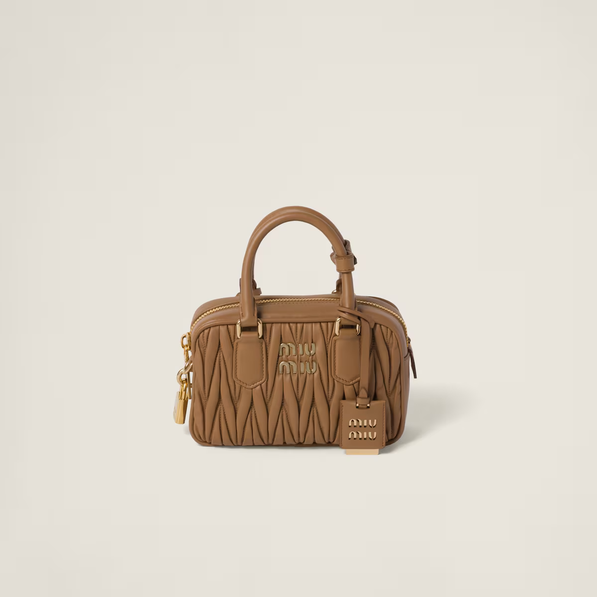 Miu Miu Bolso Arcadie de napa Matelassé