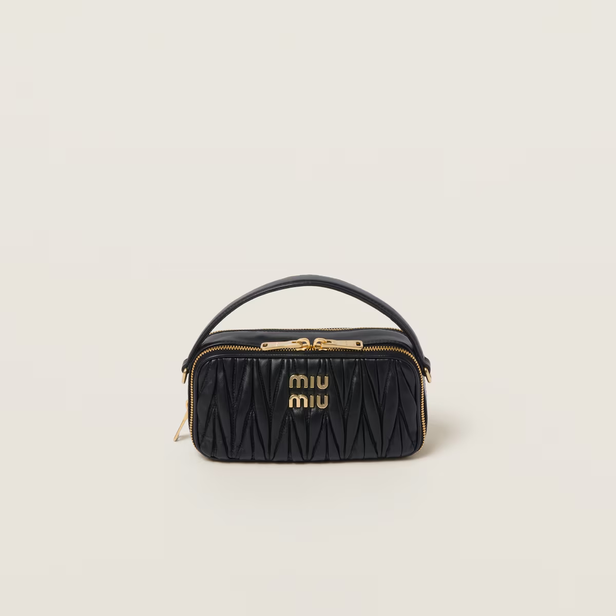 Miu Miu Bolso bandolera de napa Matelassé