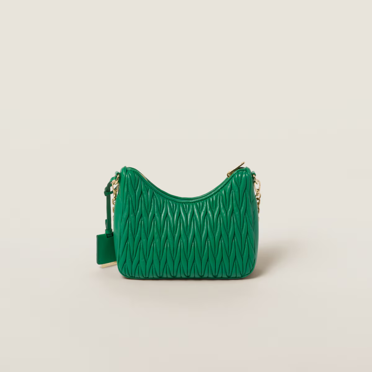 Miu Miu Bolso bandolera de napa Matelassé