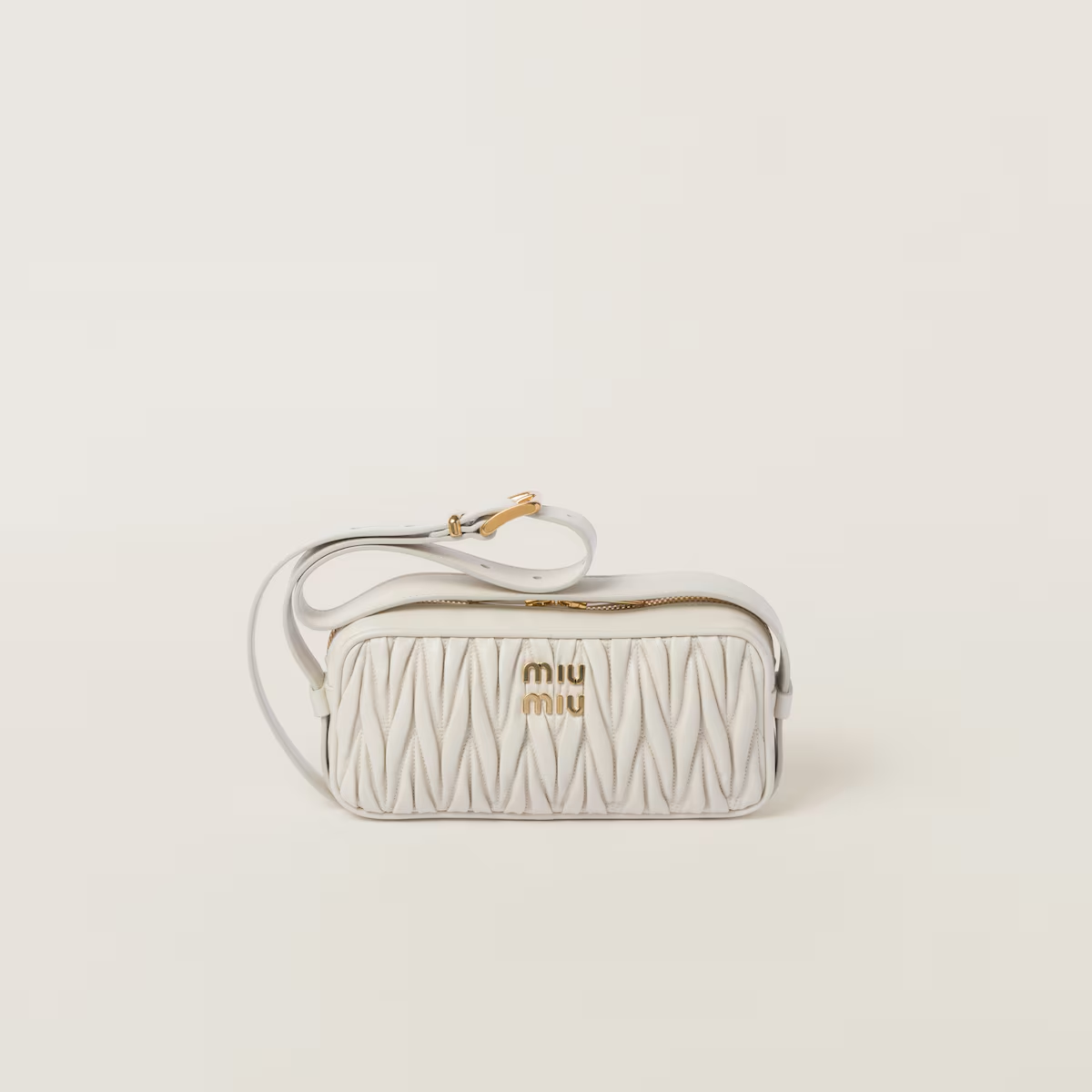 Miu Miu Bolso bandolera de napa Matelassé