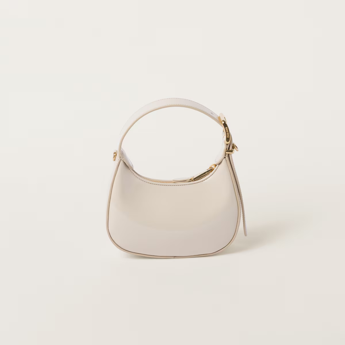 Miu Miu Bolso hobo de charol