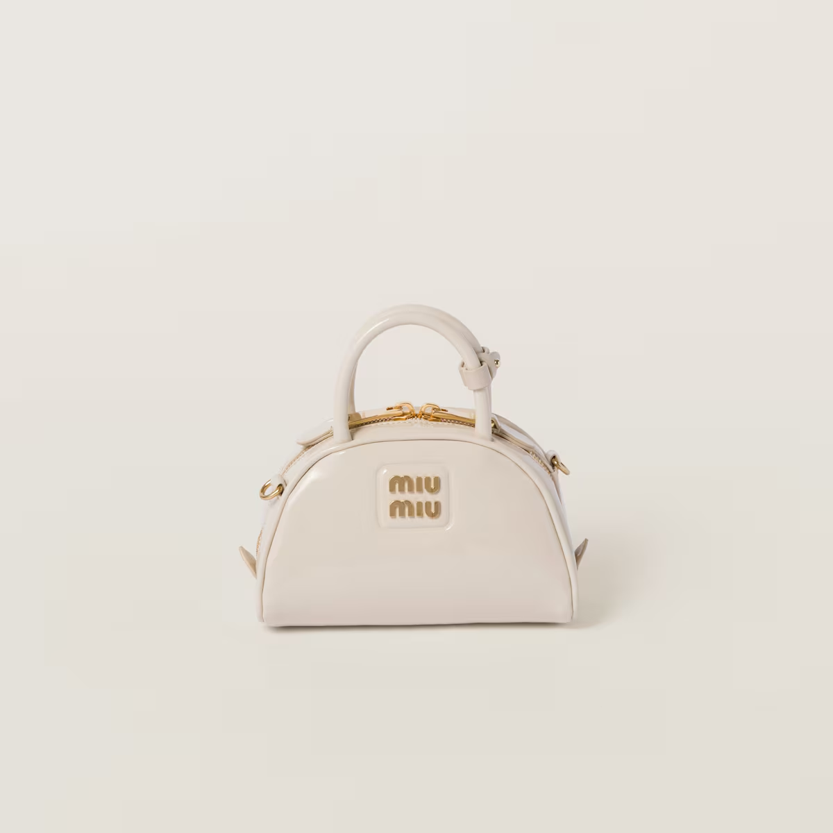 Miu Miu Bolso con asa superior de charol