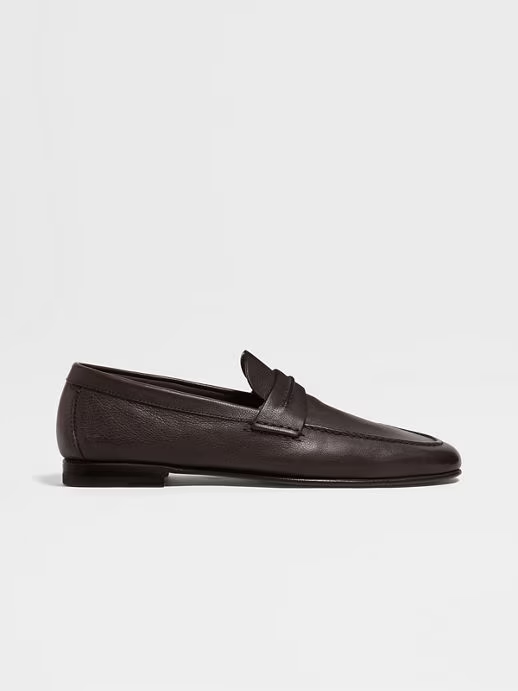 Mocassin en Cuero de Grano Natural Marrón Oscuro