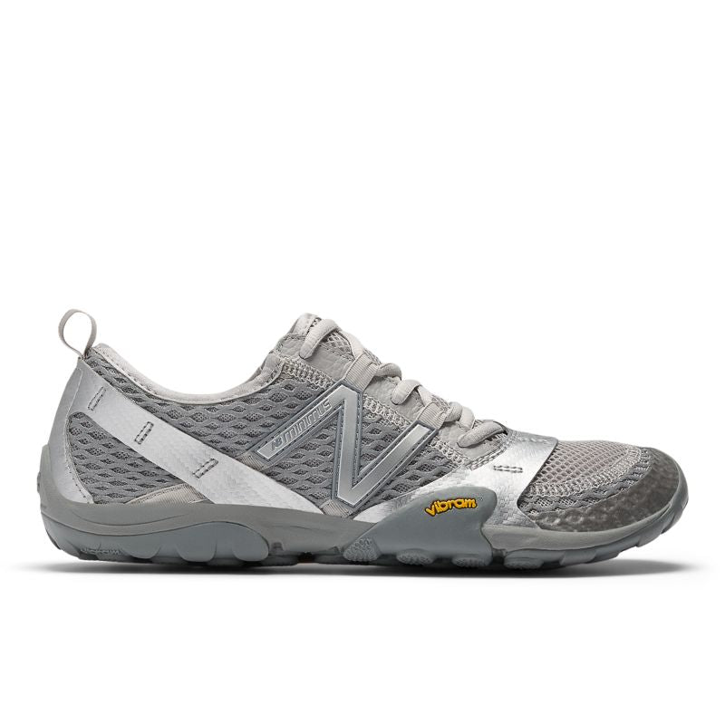 New Balance tenis MT10 con paneles de malla | MT10OAB
