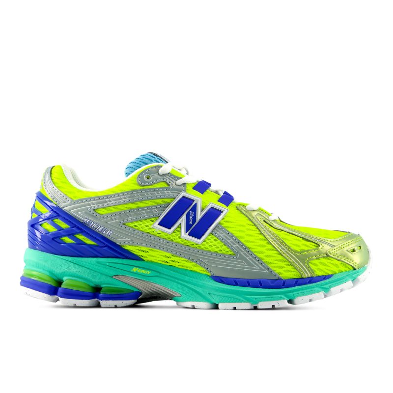 New Balance tenis con detalle del logo 1906 | U19063EN