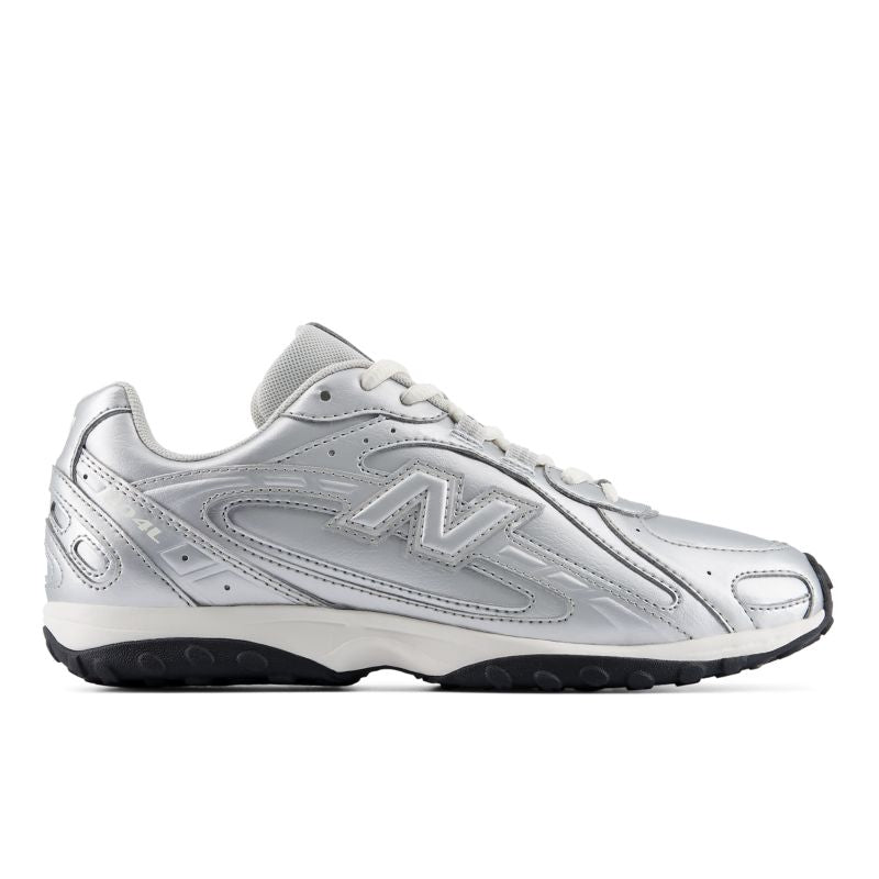 New Balance 204L panelled sneakers | U204L881