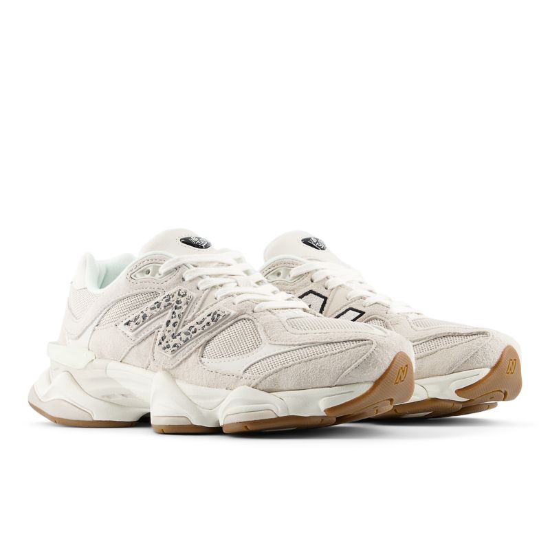 New Balance tenis Exclusive 9060 Sea Salt/Leopard Print en colaboración con ASOS | U9060ASP