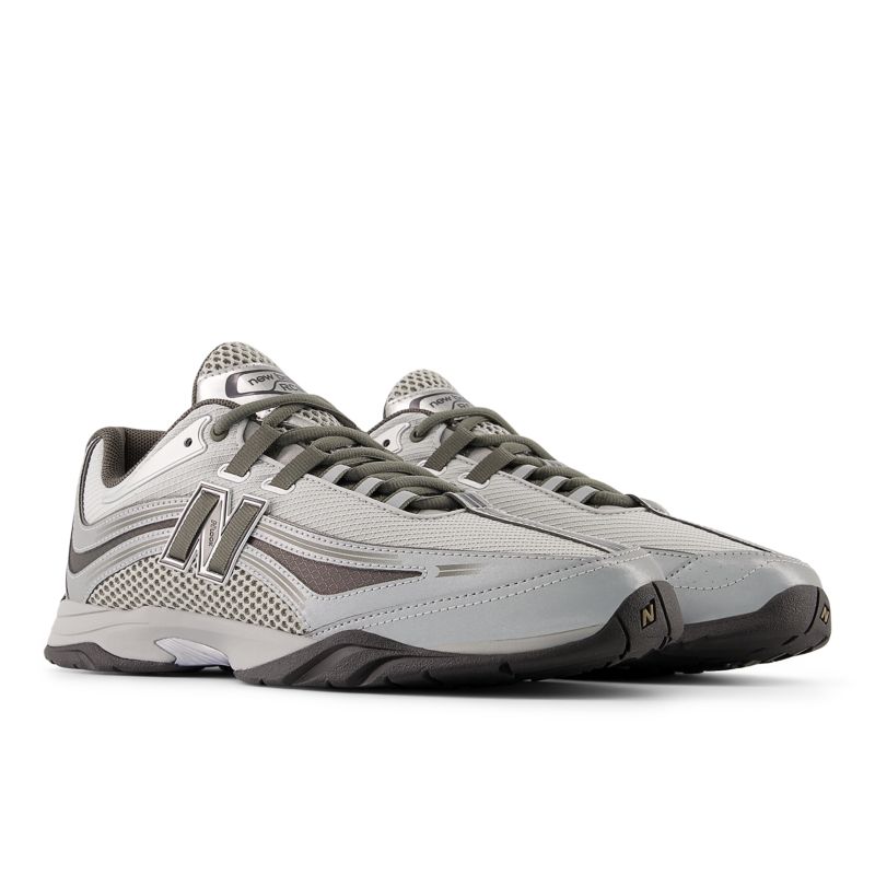 New Balance tenis bajos RC56 | URC564KY