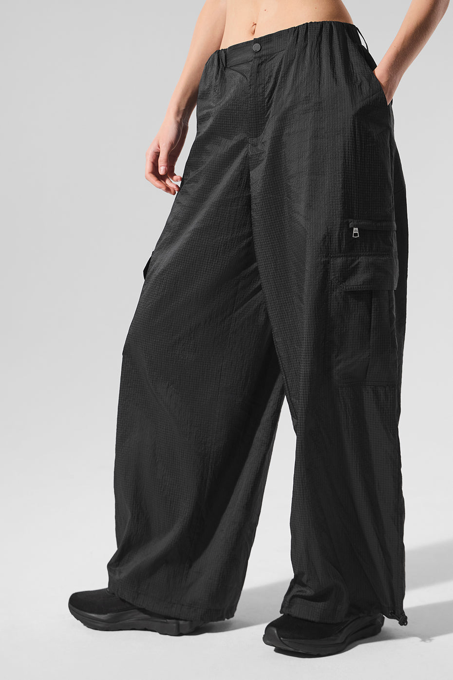 Alo Yoga Sheer Game Time Wide Leg Jogger - Black - imagen 1